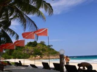 Redang Beach Resort Eksteriør bilde